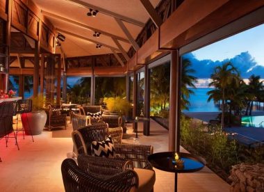 Tahiti & Bora Bora Overwater Luxury Escape with Airfare