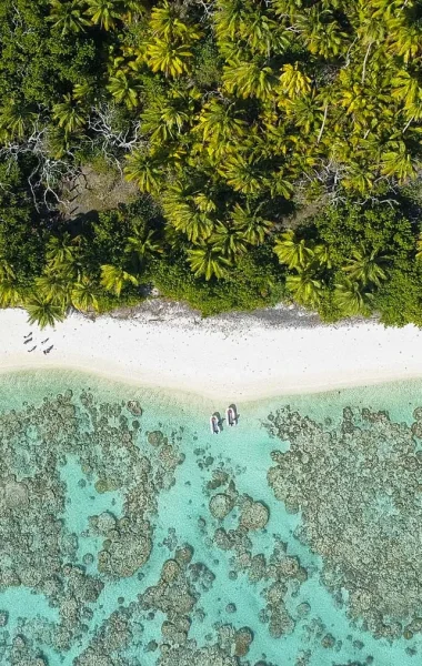 Vue aérienne sur une plage de Tetiaroa © Tahiti Fly Shoot