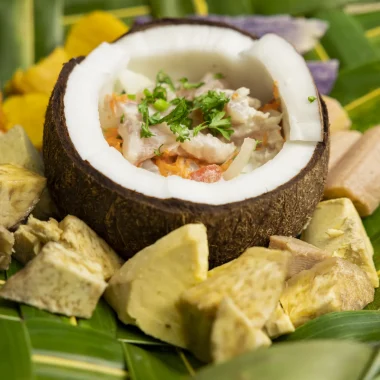 Raw fish with coconut milk is Tahiti's national dish © Grégoire Le Bacon