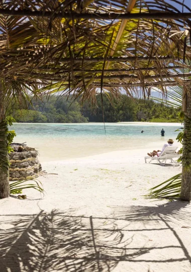 Traditional hut in the Austral Islands © Grégoire Le Bacon