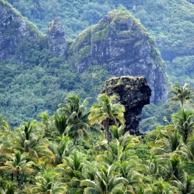 The peaks of Bora Bora ©Tahiti Tourisme