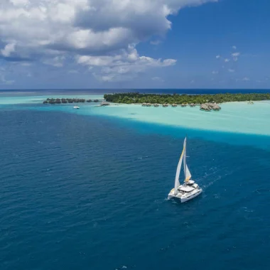 Sailing in Polynesian waters© Grégoire Le Bacon